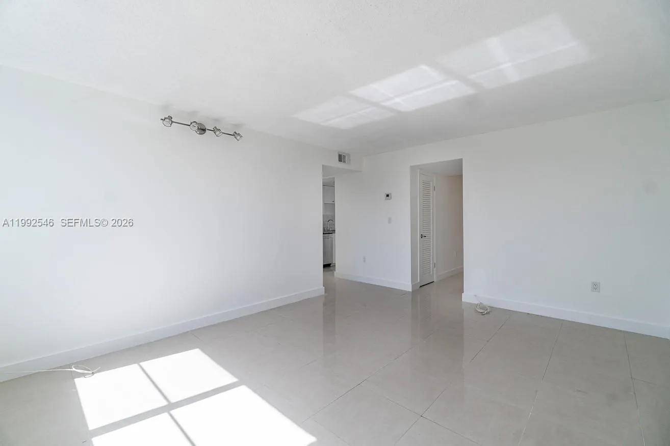 1075 93rd St 203, Bay Harbor Islands, Florida 3315, Bay Harbor Islands, Florida 33154, 2 Bedrooms Bedrooms, ,1 BathroomBathrooms,Residential Lease,For Rent,1075 93rd St 203, Bay Harbor Islands, Florida 3315,A11992546