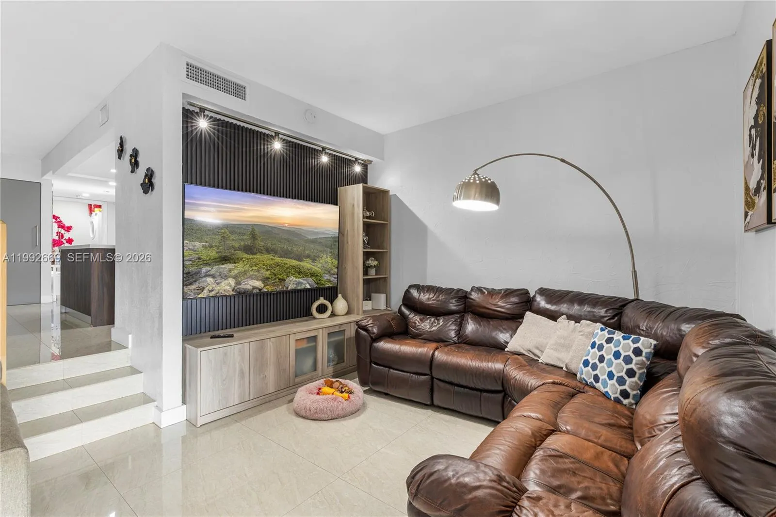 8920 Palm Tree Ln 8920, Pembroke Pines, Florida 33, Pembroke Pines, Florida 33024, 4 Bedrooms Bedrooms, ,2 BathroomsBathrooms,Residential,For Sale,8920 Palm Tree Ln 8920, Pembroke Pines, Florida 33,A11992669