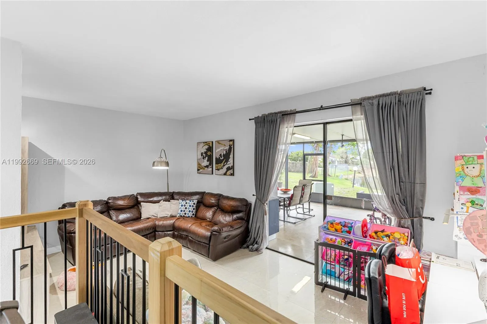 8920 Palm Tree Ln 8920, Pembroke Pines, Florida 33, Pembroke Pines, Florida 33024, 4 Bedrooms Bedrooms, ,2 BathroomsBathrooms,Residential,For Sale,8920 Palm Tree Ln 8920, Pembroke Pines, Florida 33,A11992669