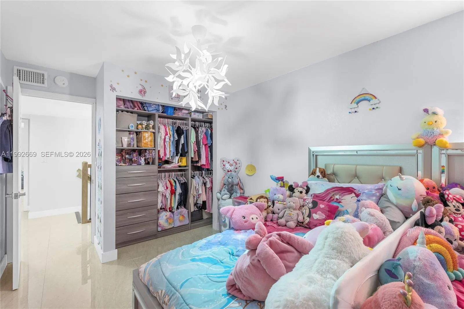 8920 Palm Tree Ln 8920, Pembroke Pines, Florida 33, Pembroke Pines, Florida 33024, 4 Bedrooms Bedrooms, ,2 BathroomsBathrooms,Residential,For Sale,8920 Palm Tree Ln 8920, Pembroke Pines, Florida 33,A11992669