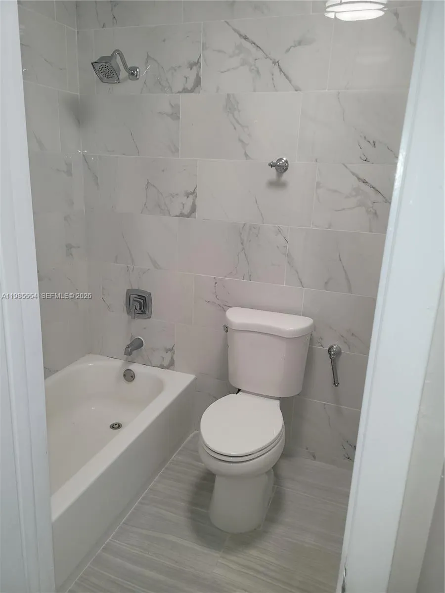 14389 Kendale Lakes Cir 14389, Miami, Florida 3318, Miami, Florida 33183, 4 Bedrooms Bedrooms, ,2 BathroomsBathrooms,Residential Lease,For Rent,14389 Kendale Lakes Cir 14389, Miami, Florida 3318,A11985664