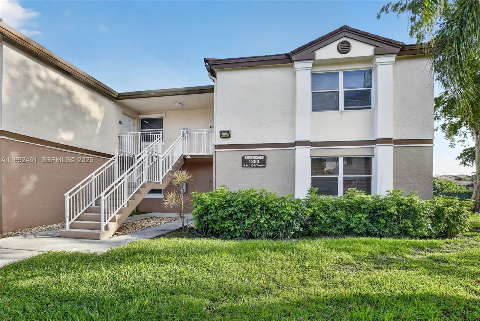 1250 Sw 113th Ter 201, Pembroke Pines, Florida 330, Pembroke Pines, Florida 33025, 1 Bedroom Bedrooms, ,1 BathroomBathrooms,Residential,For Sale,1250 Sw 113th Ter 201, Pembroke Pines, Florida 330,A11992461