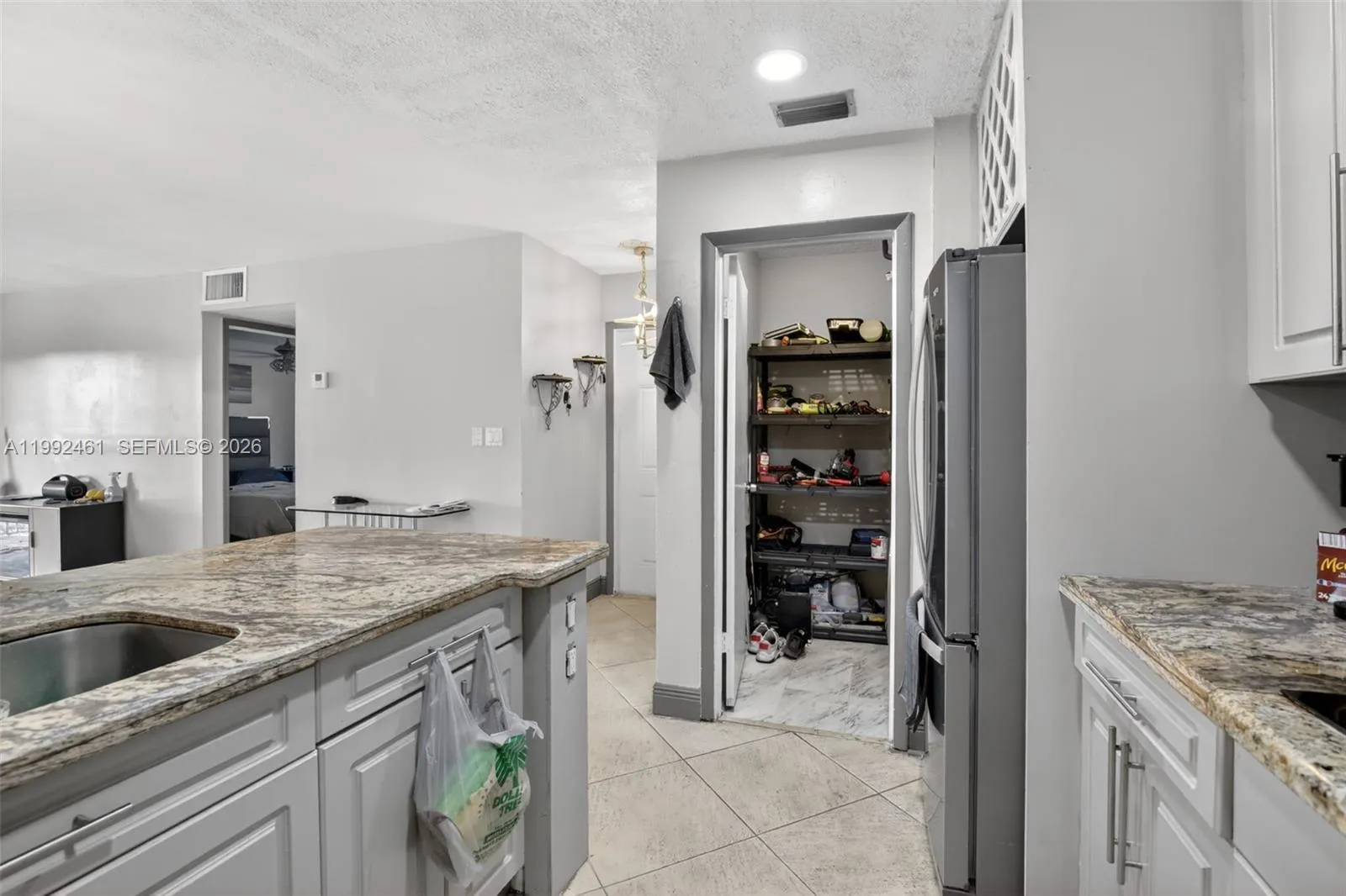 1250 Sw 113th Ter 201, Pembroke Pines, Florida 330, Pembroke Pines, Florida 33025, 1 Bedroom Bedrooms, ,1 BathroomBathrooms,Residential,For Sale,1250 Sw 113th Ter 201, Pembroke Pines, Florida 330,A11992461