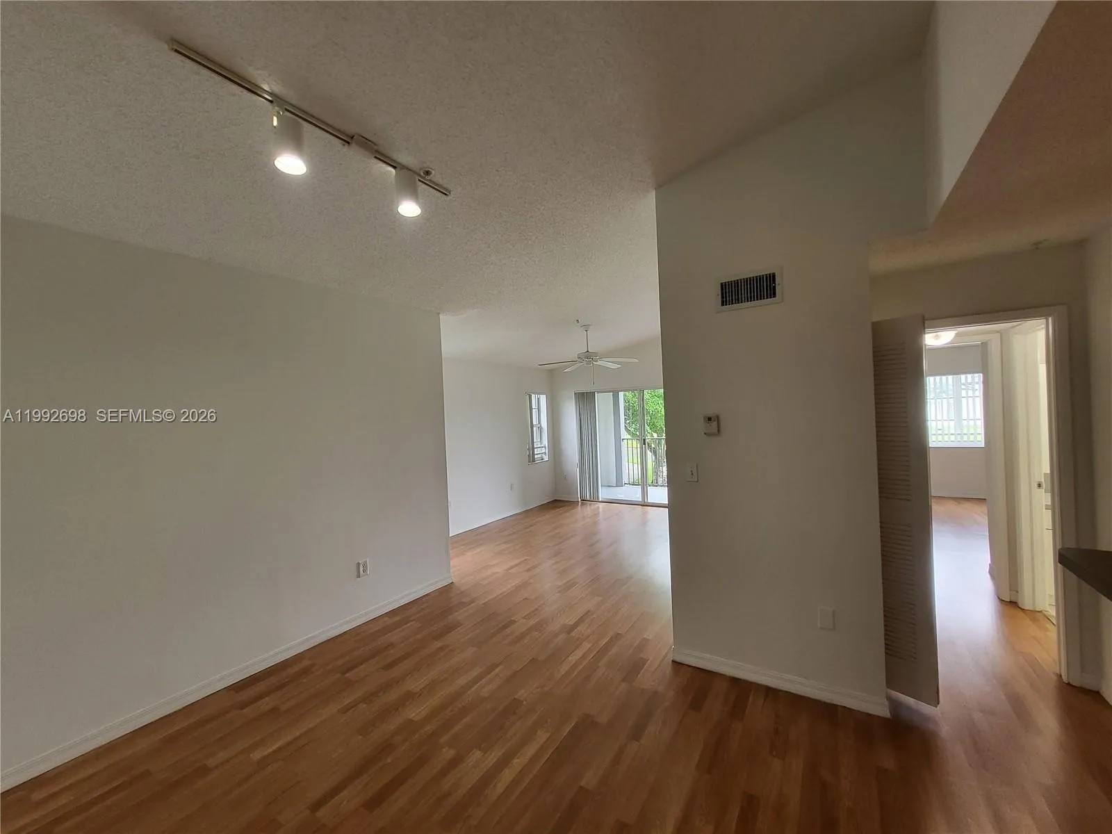 4500 Nw 107th Ave 201-9, Doral, Florida 33178, Doral, Florida 33178, 1 Bedroom Bedrooms, ,1 BathroomBathrooms,Residential Lease,For Rent,4500 Nw 107th Ave 201-9, Doral, Florida 33178,A11992698