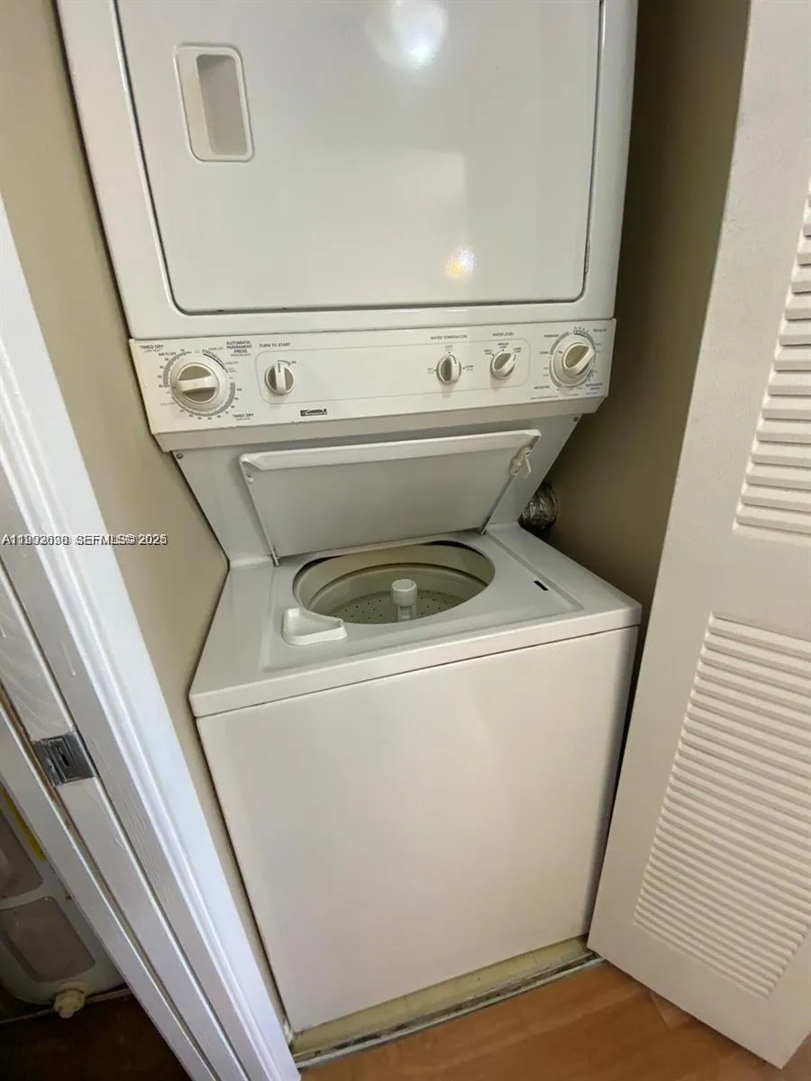 4500 Nw 107th Ave 201-9, Doral, Florida 33178, Doral, Florida 33178, 1 Bedroom Bedrooms, ,1 BathroomBathrooms,Residential Lease,For Rent,4500 Nw 107th Ave 201-9, Doral, Florida 33178,A11992698