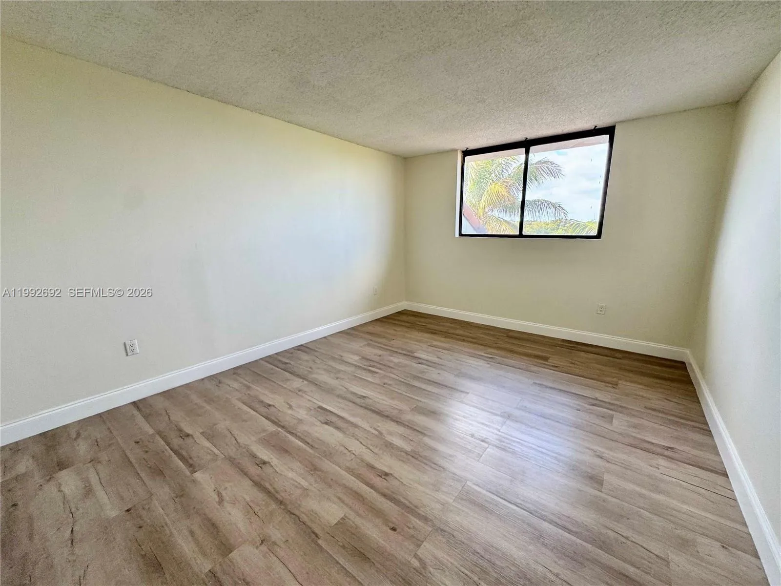 8335 Sw 152nd Ave B-408, Miami, Florida 33193, Miami, Florida 33193, 2 Bedrooms Bedrooms, ,2 BathroomsBathrooms,Residential Lease,For Rent,8335 Sw 152nd Ave B-408, Miami, Florida 33193,A11992692