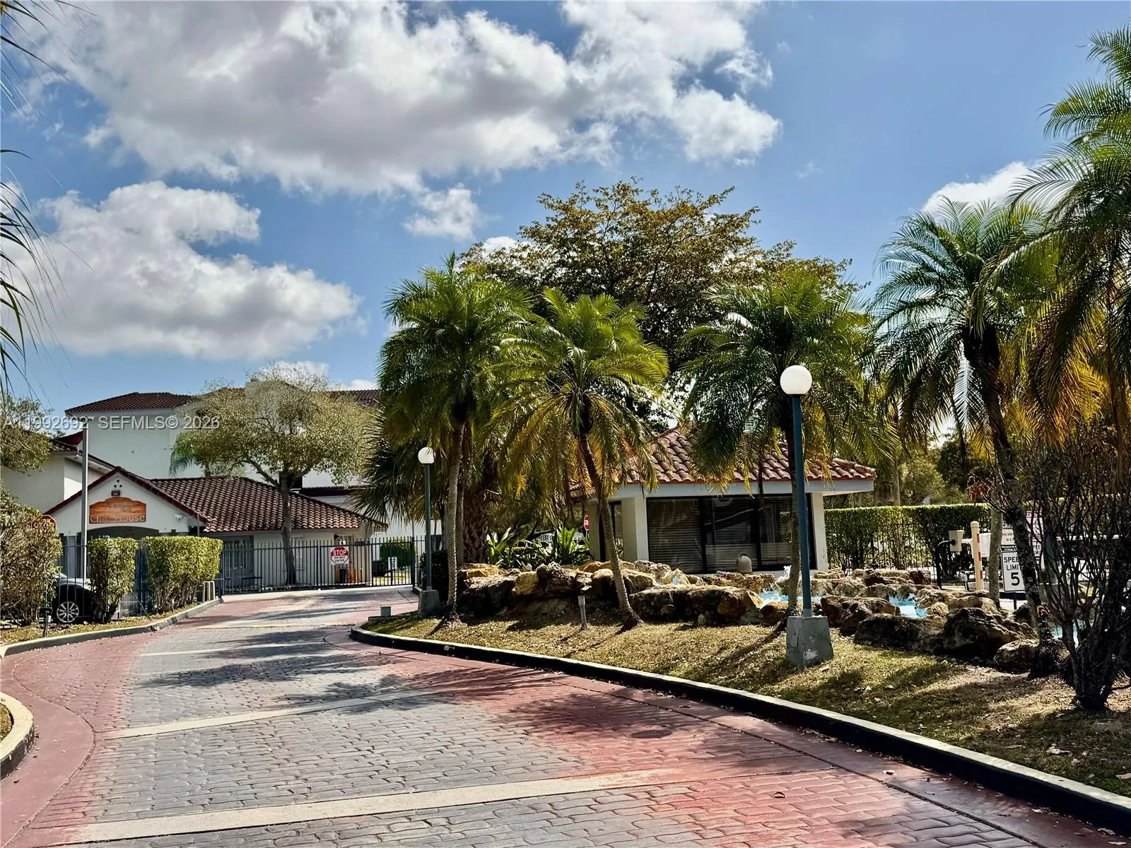 8335 Sw 152nd Ave B-408, Miami, Florida 33193, Miami, Florida 33193, 2 Bedrooms Bedrooms, ,2 BathroomsBathrooms,Residential Lease,For Rent,8335 Sw 152nd Ave B-408, Miami, Florida 33193,A11992692