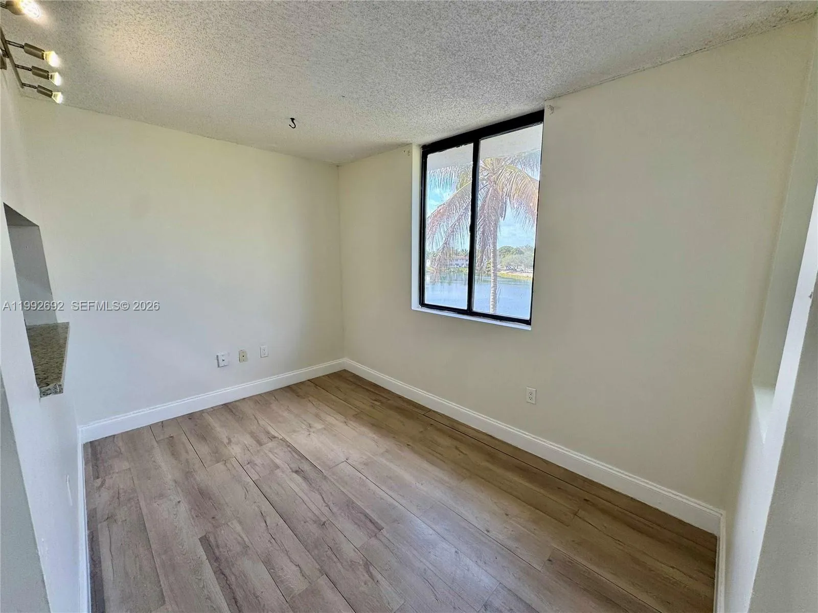 8335 Sw 152nd Ave B-408, Miami, Florida 33193, Miami, Florida 33193, 2 Bedrooms Bedrooms, ,2 BathroomsBathrooms,Residential Lease,For Rent,8335 Sw 152nd Ave B-408, Miami, Florida 33193,A11992692