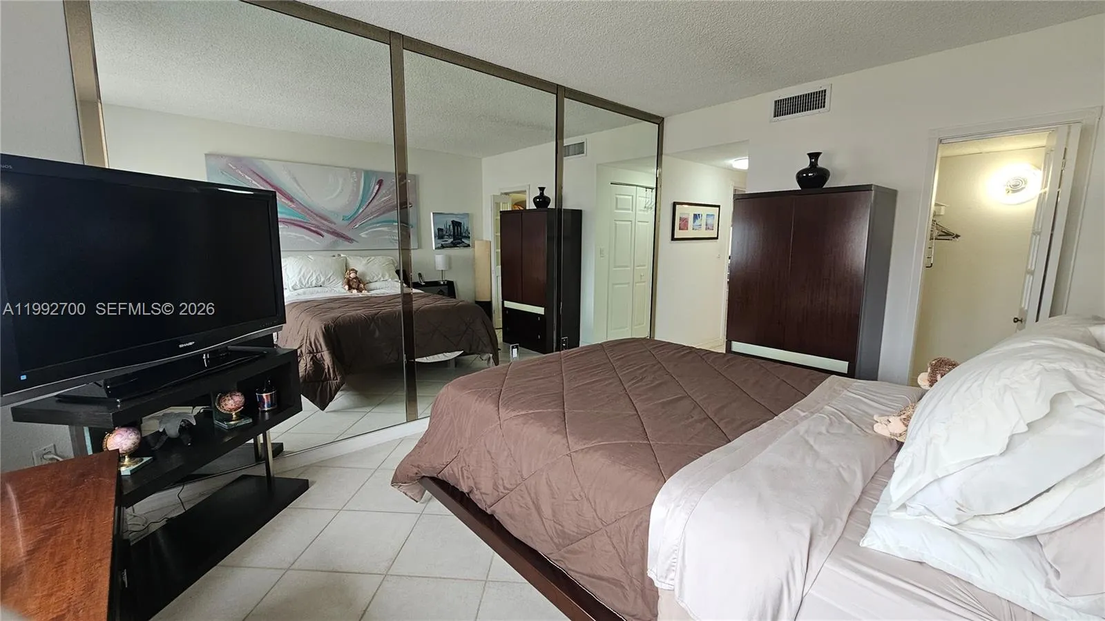 1980 S Ocean Dr 15k, Hallandale Beach, Florida 330, Hallandale Beach, Florida 33009, 1 Bedroom Bedrooms, ,1 BathroomBathrooms,Residential Lease,For Rent,1980 S Ocean Dr 15k, Hallandale Beach, Florida 330,A11992700