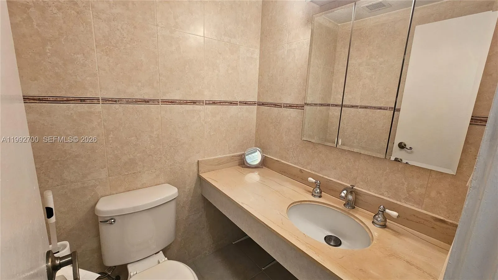1980 S Ocean Dr 15k, Hallandale Beach, Florida 330, Hallandale Beach, Florida 33009, 1 Bedroom Bedrooms, ,1 BathroomBathrooms,Residential Lease,For Rent,1980 S Ocean Dr 15k, Hallandale Beach, Florida 330,A11992700