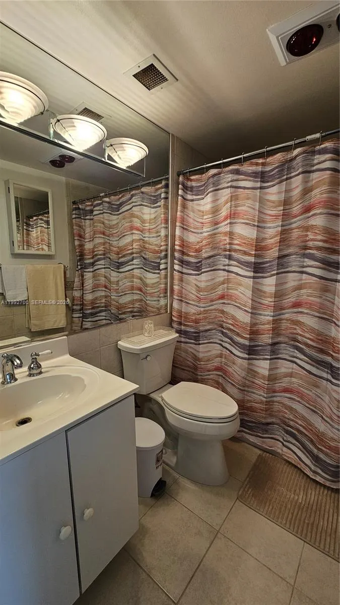 1980 S Ocean Dr 15k, Hallandale Beach, Florida 330, Hallandale Beach, Florida 33009, 1 Bedroom Bedrooms, ,1 BathroomBathrooms,Residential Lease,For Rent,1980 S Ocean Dr 15k, Hallandale Beach, Florida 330,A11992700