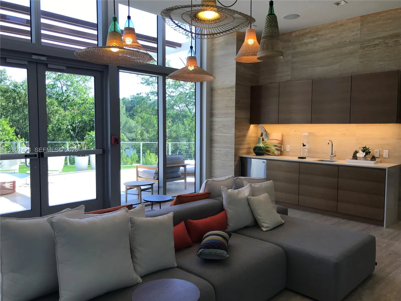 16385 Biscayne Blvd 2206, North Miami Beach, Flori, North Miami Beach, Florida 33160, 2 Bedrooms Bedrooms, ,2 BathroomsBathrooms,Residential,For Sale,16385 Biscayne Blvd 2206, North Miami Beach, Flori,A11992424