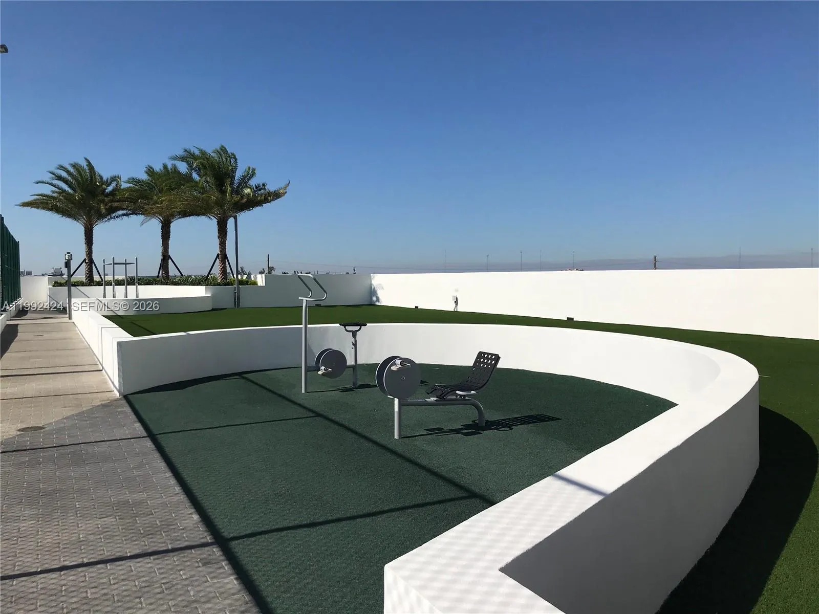 16385 Biscayne Blvd 2206, North Miami Beach, Flori, North Miami Beach, Florida 33160, 2 Bedrooms Bedrooms, ,2 BathroomsBathrooms,Residential,For Sale,16385 Biscayne Blvd 2206, North Miami Beach, Flori,A11992424