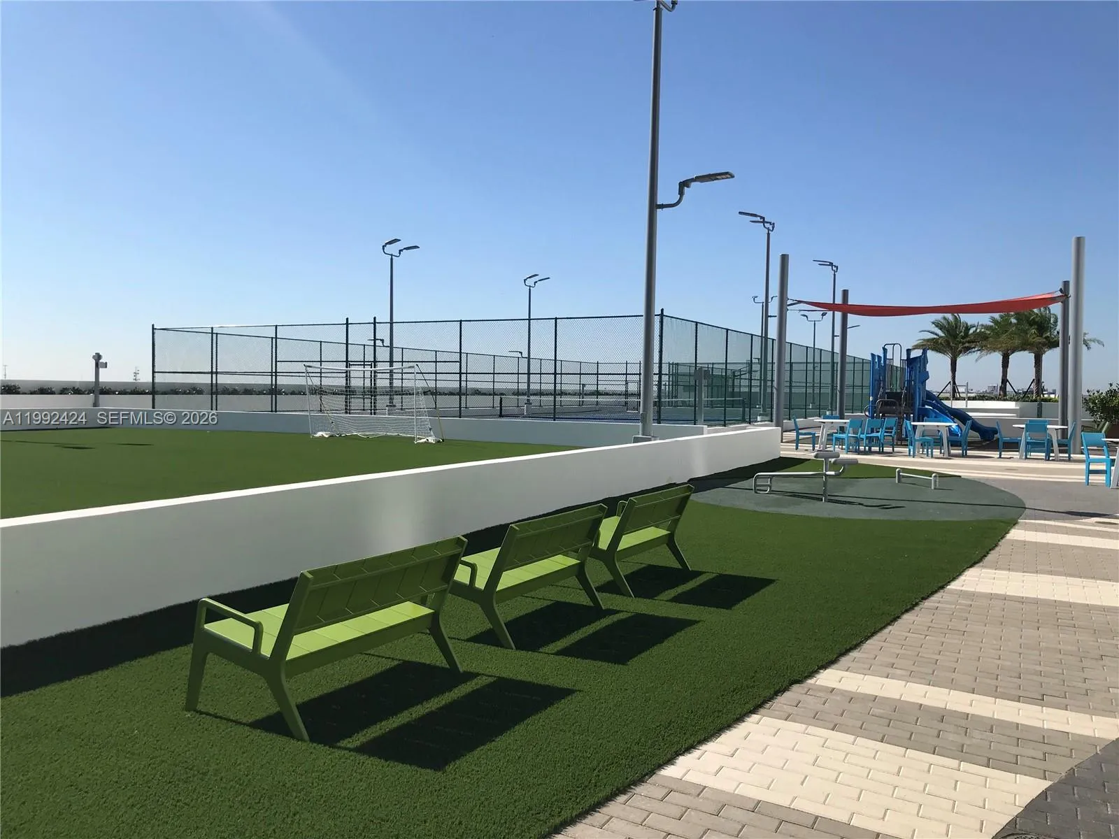 16385 Biscayne Blvd 2206, North Miami Beach, Flori, North Miami Beach, Florida 33160, 2 Bedrooms Bedrooms, ,2 BathroomsBathrooms,Residential,For Sale,16385 Biscayne Blvd 2206, North Miami Beach, Flori,A11992424