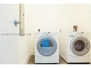 1100 Biscayne Blvd 4105, Miami, Florida 33132, Miami, Florida 33132, 1 Bedroom Bedrooms, ,2 BathroomsBathrooms,Residential Lease,For Rent,1100 Biscayne Blvd 4105, Miami, Florida 33132,A11992725