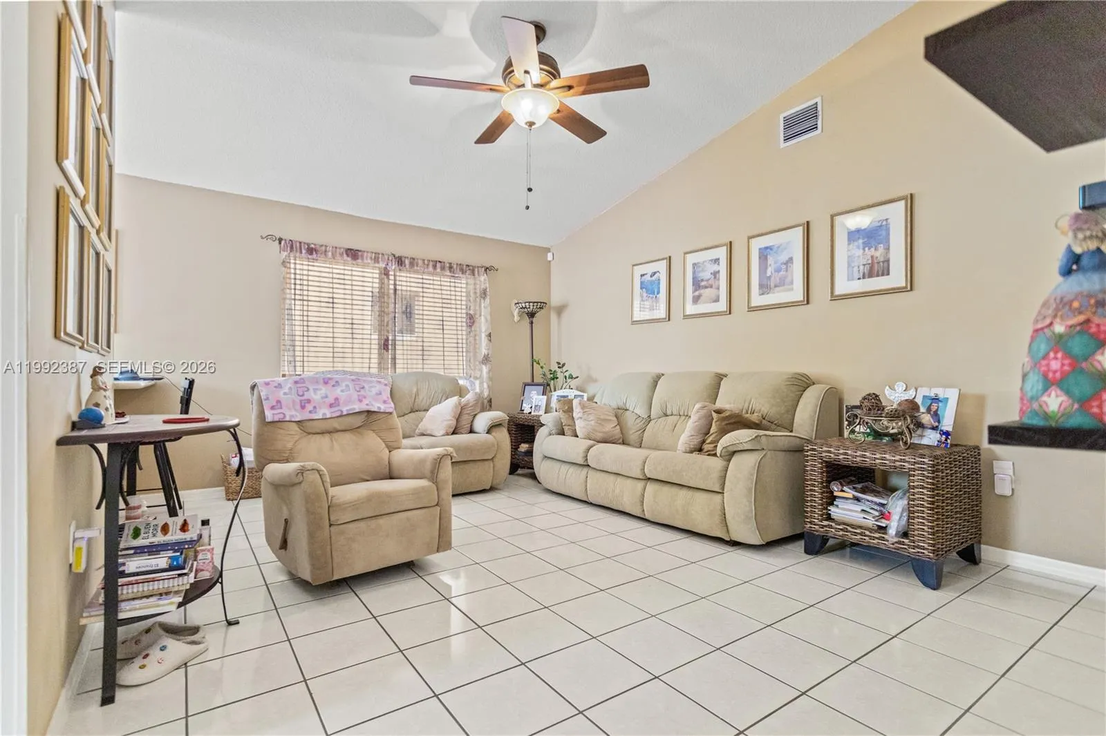 4105 Sw 153rd Ave, Miramar, Florida 33027, Miramar, Florida 33027, 3 Bedrooms Bedrooms, ,2 BathroomsBathrooms,Residential,For Sale,4105 Sw 153rd Ave, Miramar, Florida 33027,A11992387