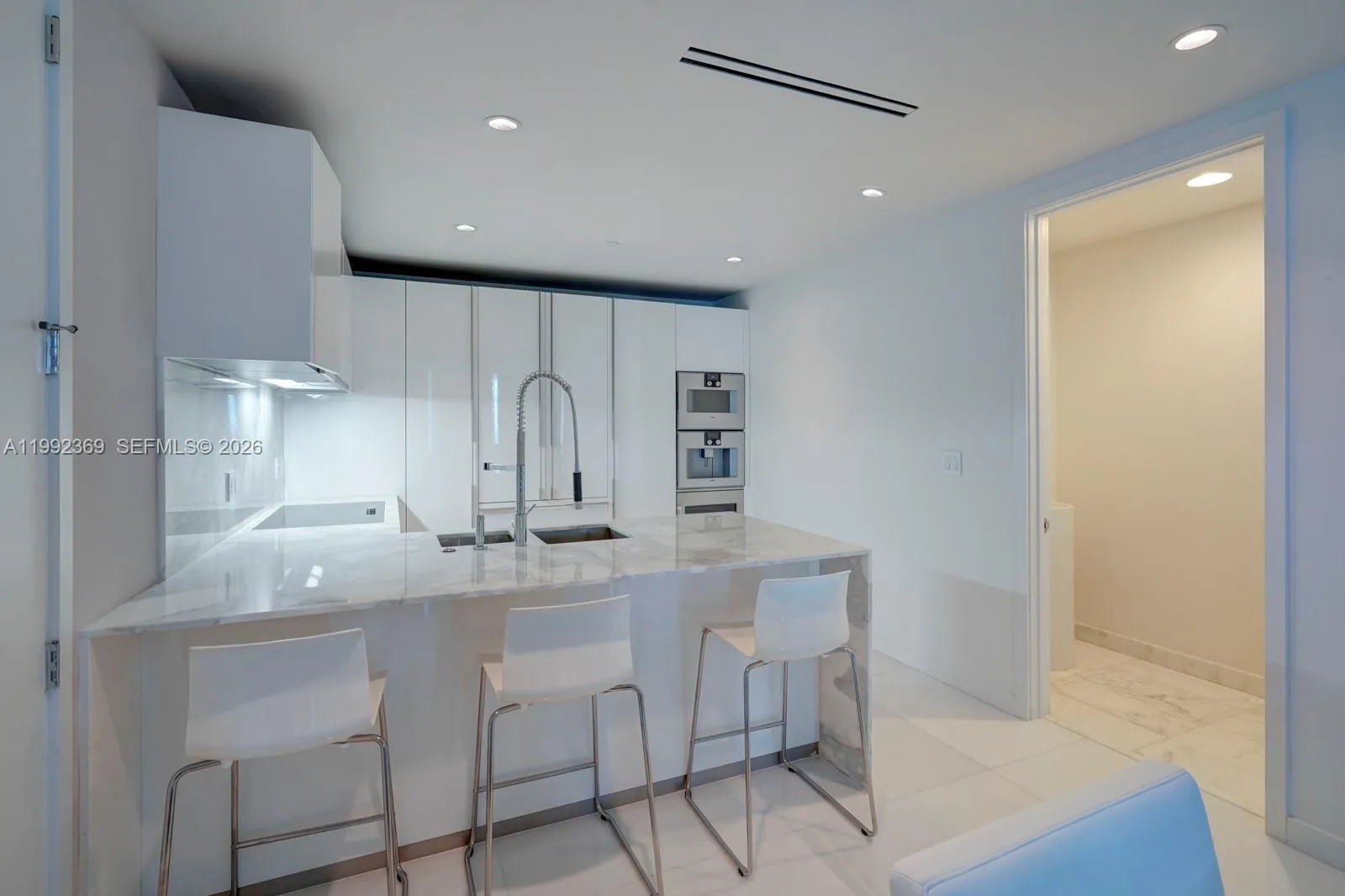 10203 Collins Ave 1005, Bal Harbour, Florida 33154, Bal Harbour, Florida 33154, 2 Bedrooms Bedrooms, ,2 BathroomsBathrooms,Residential Lease,For Rent,10203 Collins Ave 1005, Bal Harbour, Florida 33154,A11992369