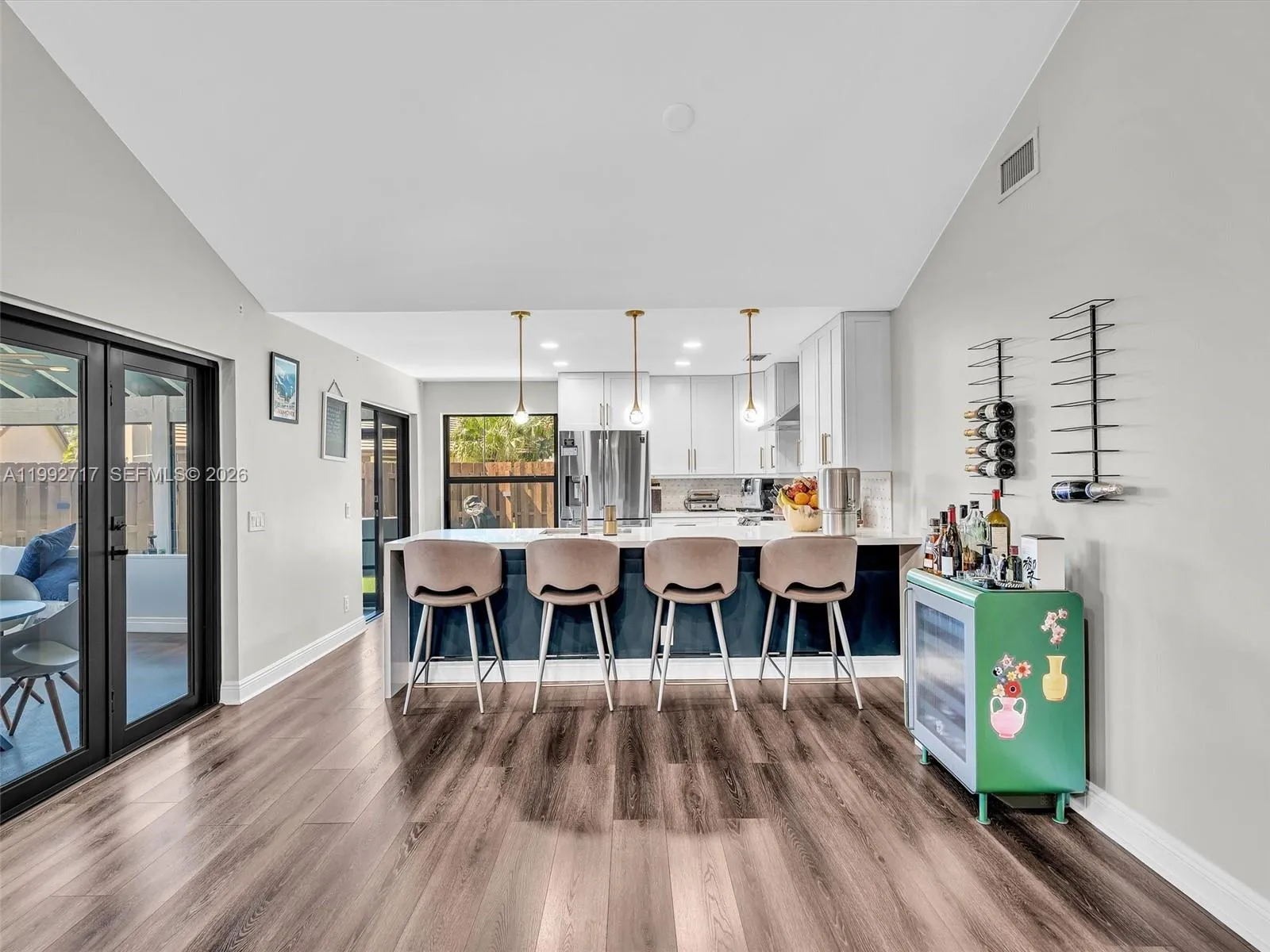 Weston, Florida 33326, 2 Bedrooms Bedrooms, ,2 BathroomsBathrooms,Residential Lease,For Rent,A11992717