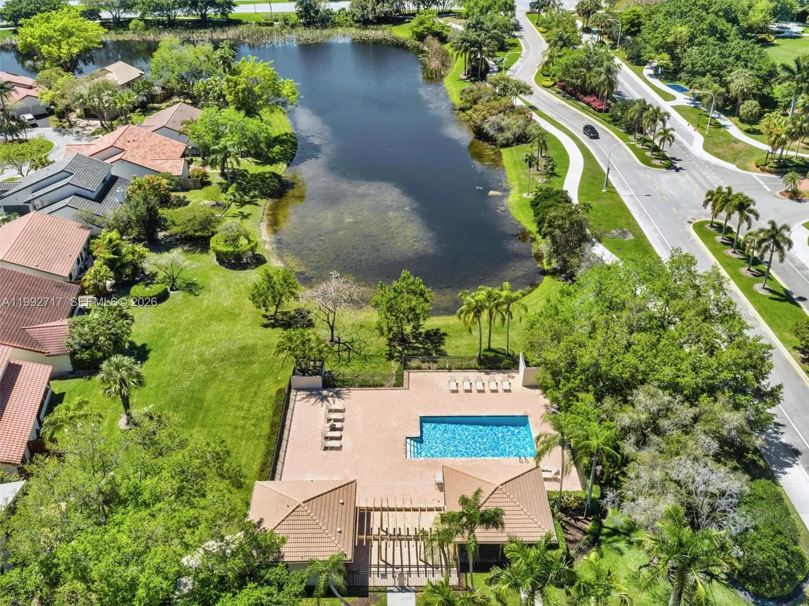 Weston, Florida 33326, 2 Bedrooms Bedrooms, ,2 BathroomsBathrooms,Residential Lease,For Rent,A11992717