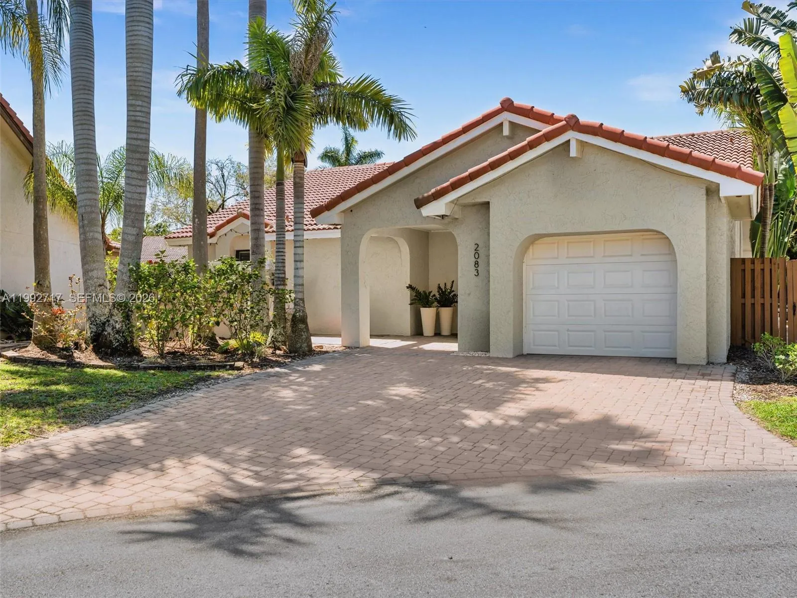 Weston, Florida 33326, 2 Bedrooms Bedrooms, ,2 BathroomsBathrooms,Residential Lease,For Rent,A11992717