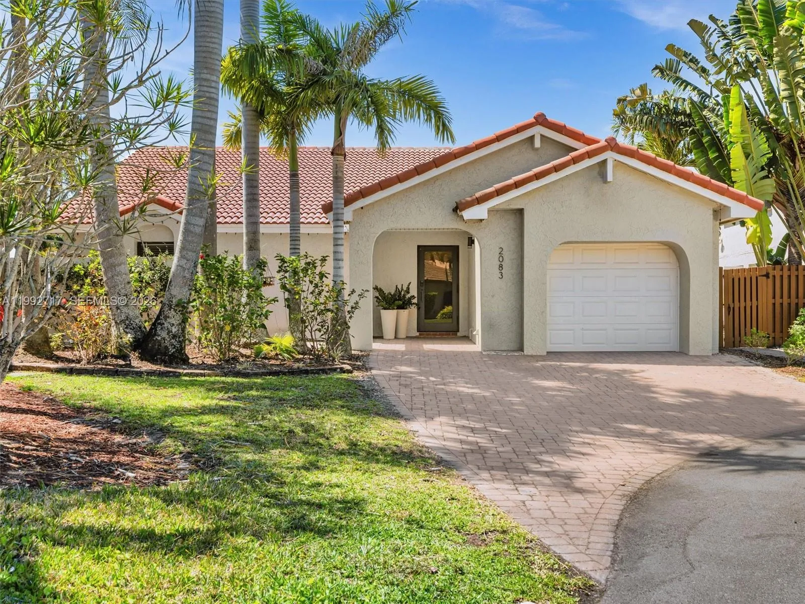 Weston, Florida 33326, 2 Bedrooms Bedrooms, ,2 BathroomsBathrooms,Residential Lease,For Rent,A11992717