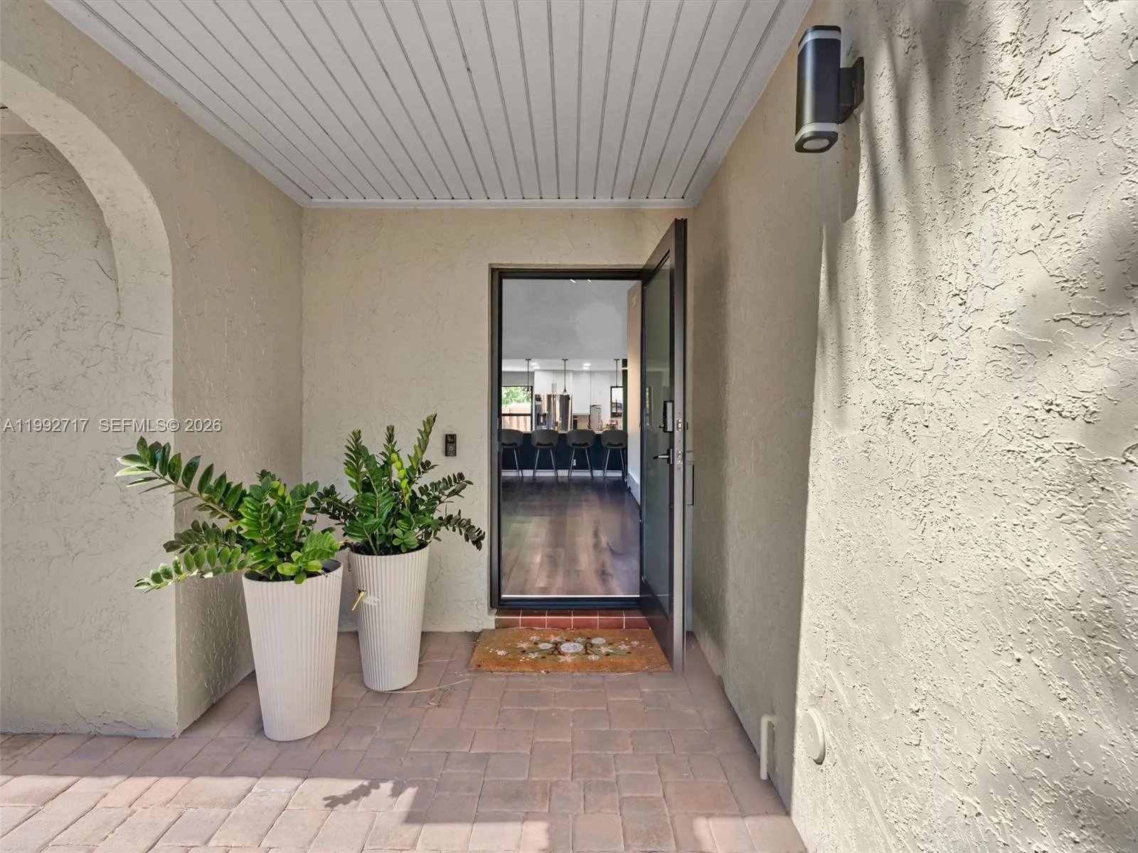 Weston, Florida 33326, 2 Bedrooms Bedrooms, ,2 BathroomsBathrooms,Residential Lease,For Rent,A11992717