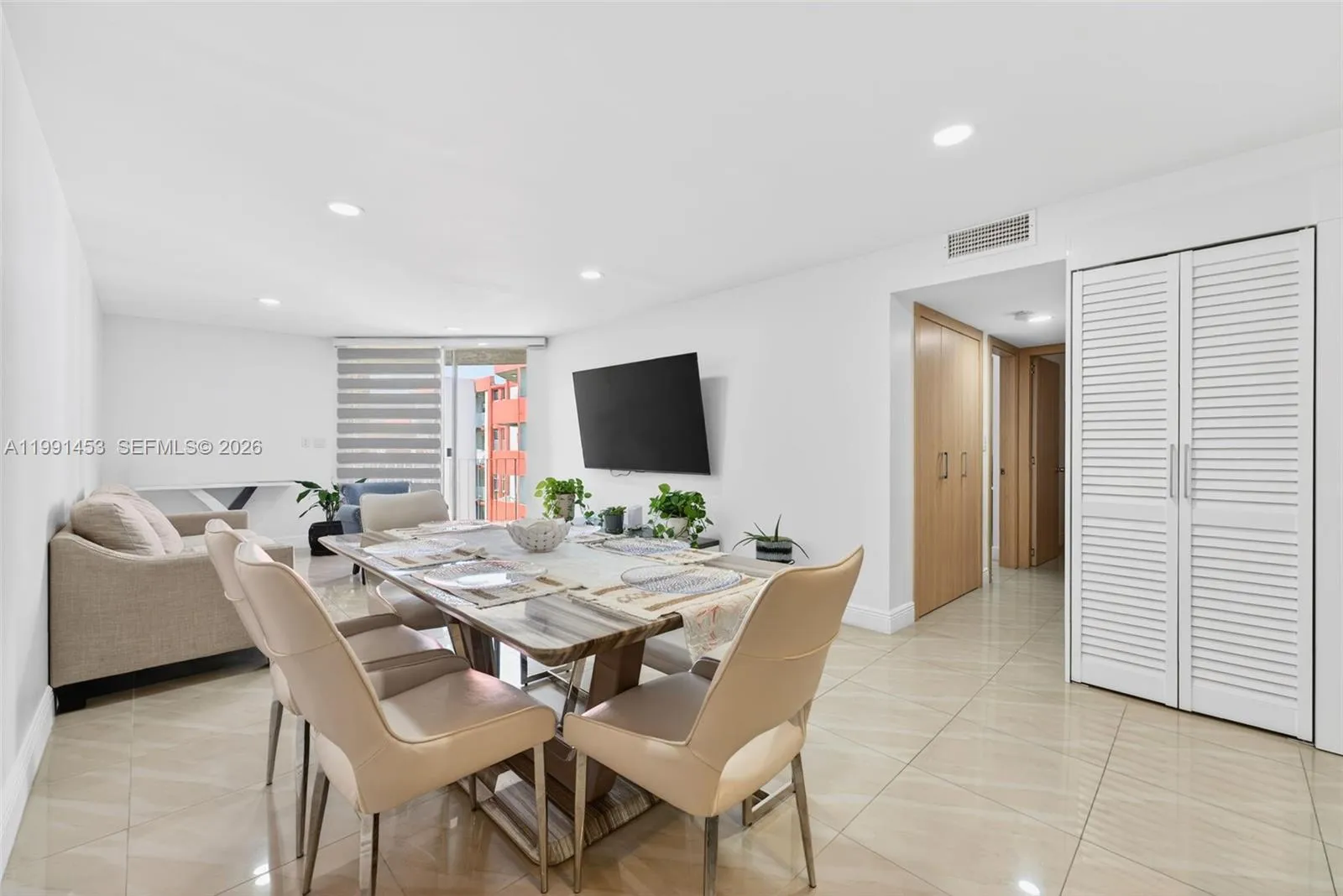 1750 W 46th St 412, Hialeah, Florida 33012, Hialeah, Florida 33012, 2 Bedrooms Bedrooms, ,2 BathroomsBathrooms,Residential Lease,For Rent,1750 W 46th St 412, Hialeah, Florida 33012,A11991453