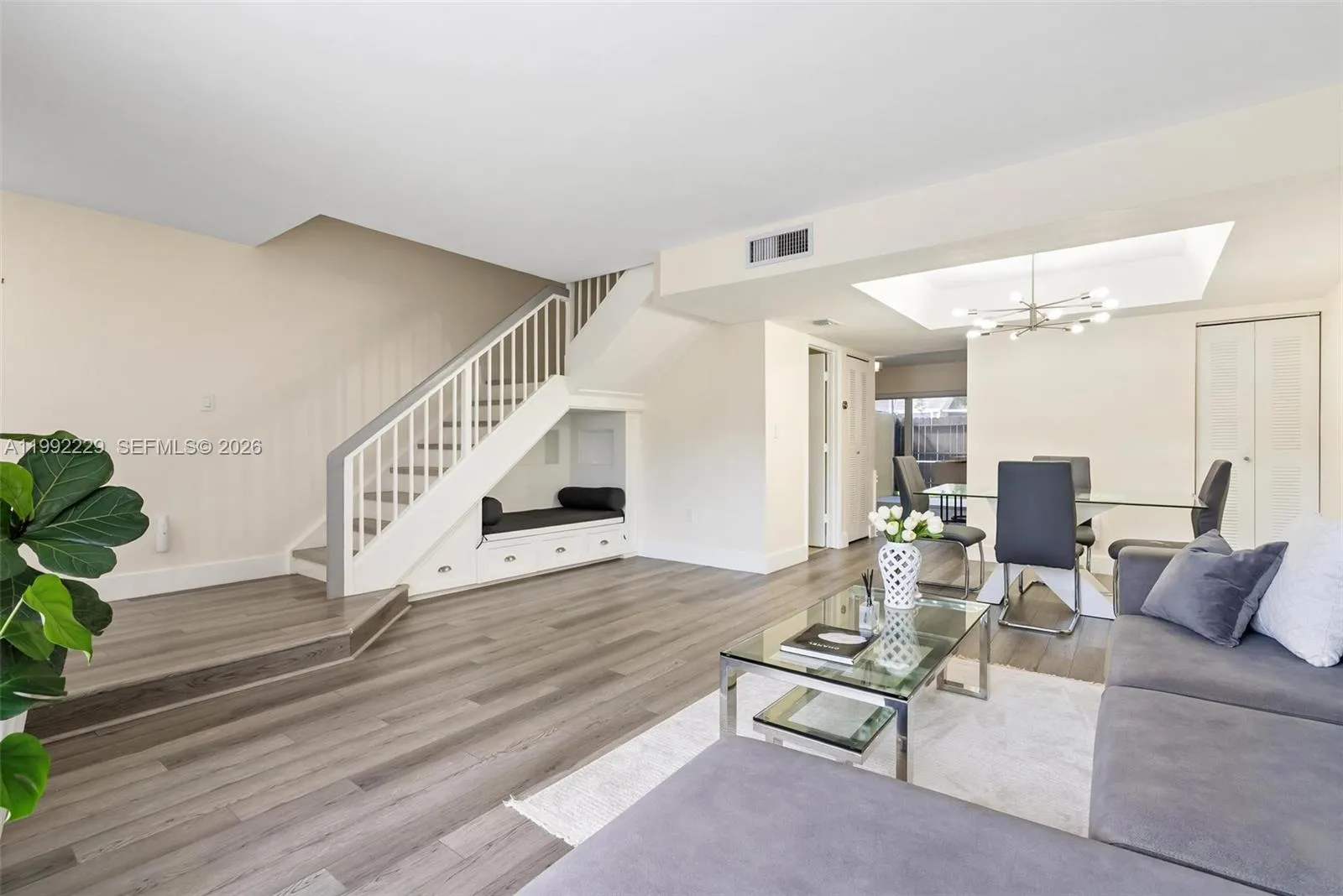 1350 Nw 123rd Ave 1, Pembroke Pines, Florida 33026, Pembroke Pines, Florida 33026, 3 Bedrooms Bedrooms, ,2 BathroomsBathrooms,Residential Lease,For Rent,1350 Nw 123rd Ave 1, Pembroke Pines, Florida 33026,A11992229
