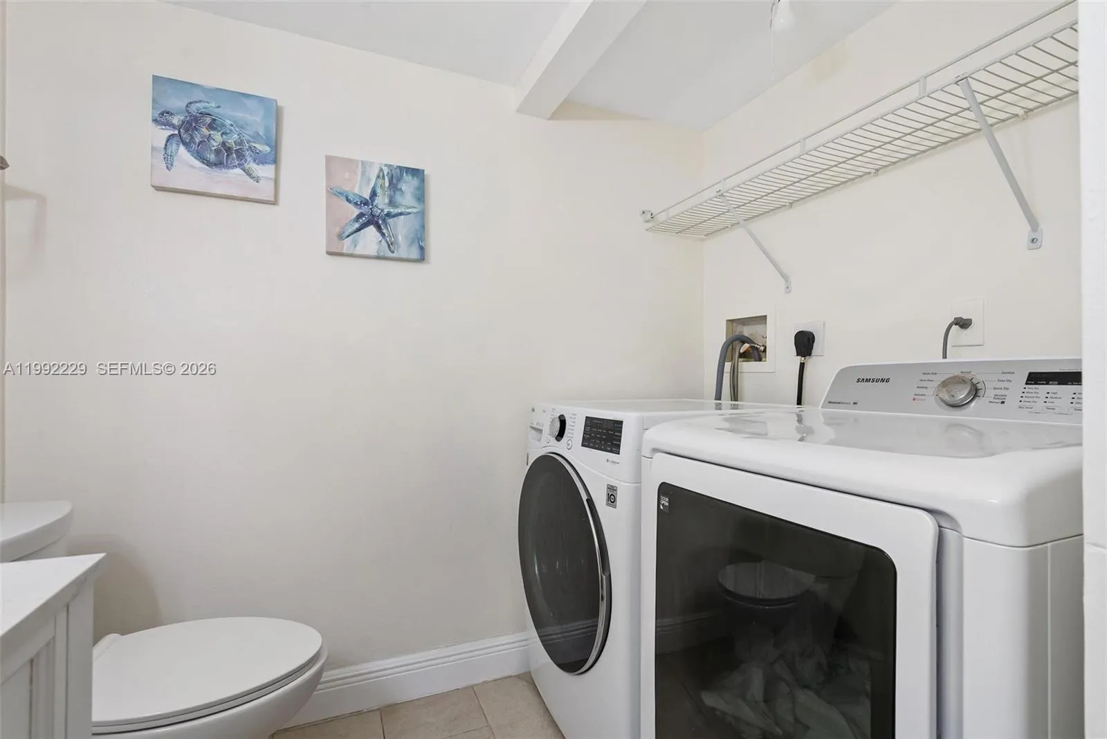 1350 Nw 123rd Ave 1, Pembroke Pines, Florida 33026, Pembroke Pines, Florida 33026, 3 Bedrooms Bedrooms, ,2 BathroomsBathrooms,Residential Lease,For Rent,1350 Nw 123rd Ave 1, Pembroke Pines, Florida 33026,A11992229