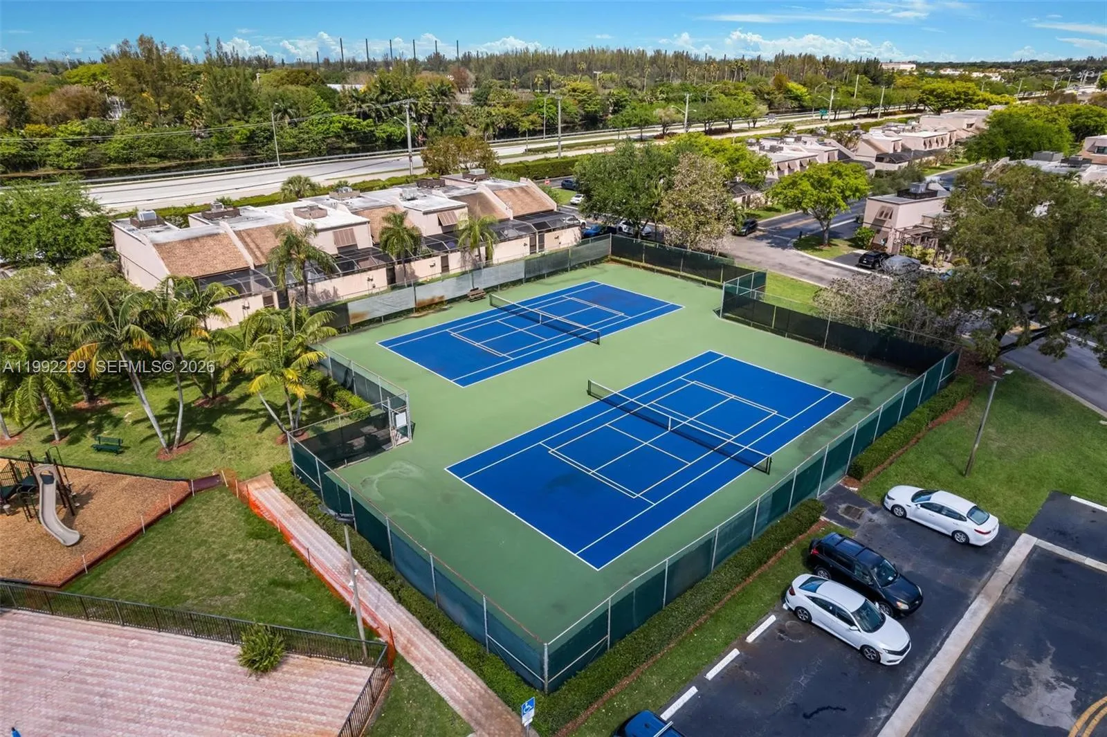 1350 Nw 123rd Ave 1, Pembroke Pines, Florida 33026, Pembroke Pines, Florida 33026, 3 Bedrooms Bedrooms, ,2 BathroomsBathrooms,Residential Lease,For Rent,1350 Nw 123rd Ave 1, Pembroke Pines, Florida 33026,A11992229