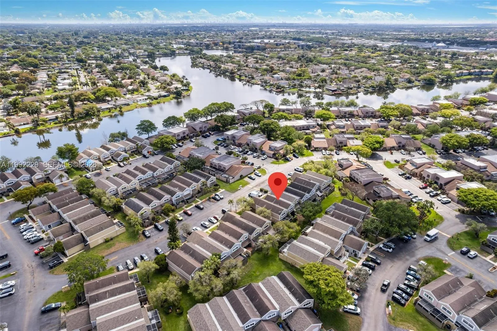 1350 Nw 123rd Ave 1, Pembroke Pines, Florida 33026, Pembroke Pines, Florida 33026, 3 Bedrooms Bedrooms, ,2 BathroomsBathrooms,Residential Lease,For Rent,1350 Nw 123rd Ave 1, Pembroke Pines, Florida 33026,A11992229