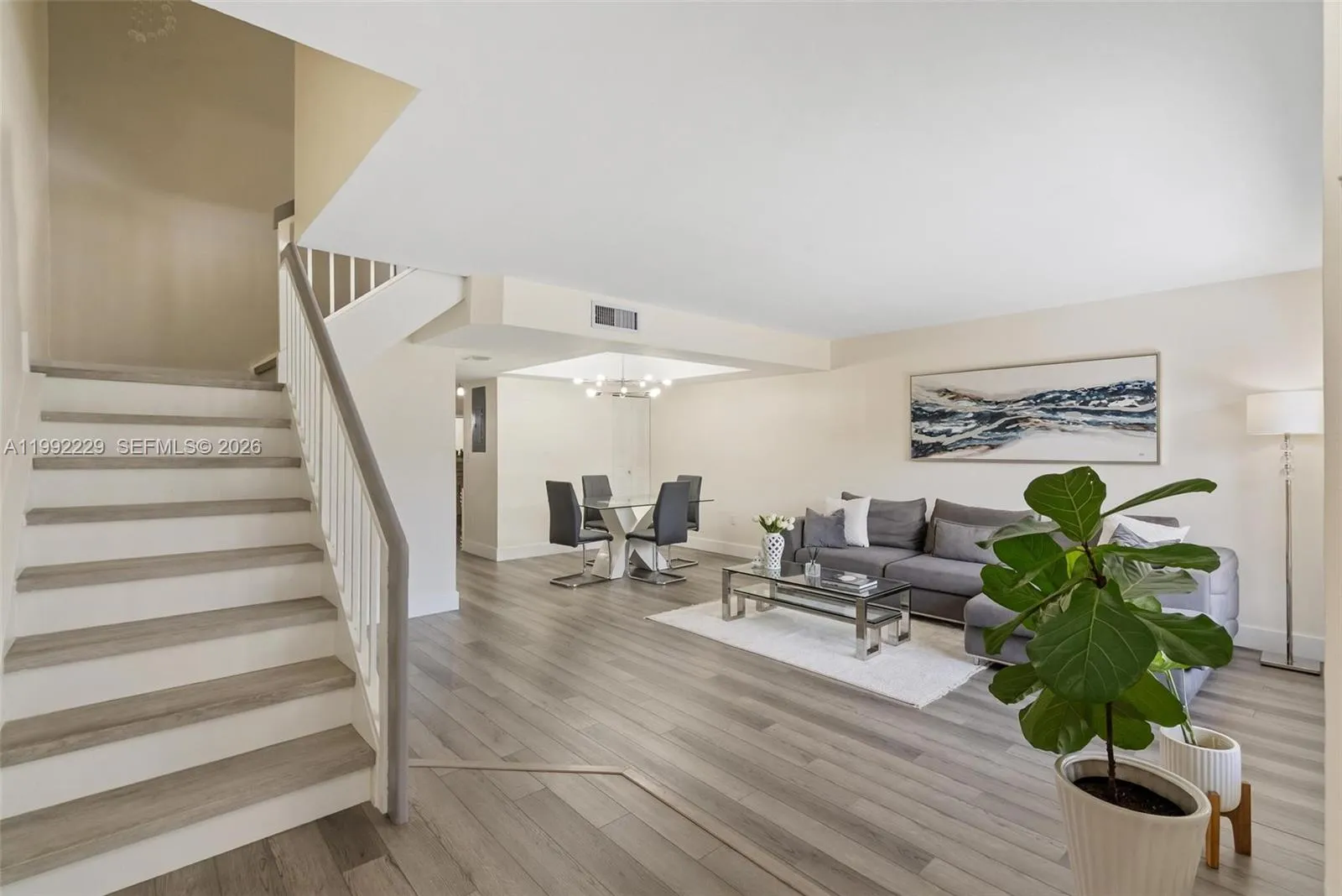 1350 Nw 123rd Ave 1, Pembroke Pines, Florida 33026, Pembroke Pines, Florida 33026, 3 Bedrooms Bedrooms, ,2 BathroomsBathrooms,Residential Lease,For Rent,1350 Nw 123rd Ave 1, Pembroke Pines, Florida 33026,A11992229