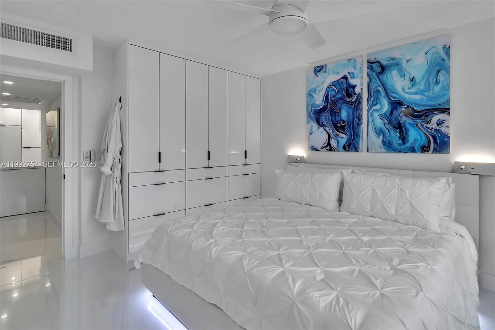 2501 S Ocean Dr 1515, Hollywood, Florida 33019, Hollywood, Florida 33019, 1 Bedroom Bedrooms, ,1 BathroomBathrooms,Residential Lease,For Rent,2501 S Ocean Dr 1515, Hollywood, Florida 33019,A11992754