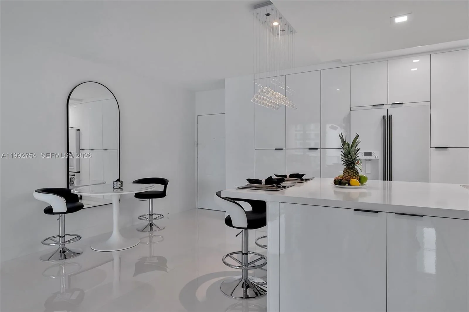 2501 S Ocean Dr 1515, Hollywood, Florida 33019, Hollywood, Florida 33019, 1 Bedroom Bedrooms, ,1 BathroomBathrooms,Residential Lease,For Rent,2501 S Ocean Dr 1515, Hollywood, Florida 33019,A11992754