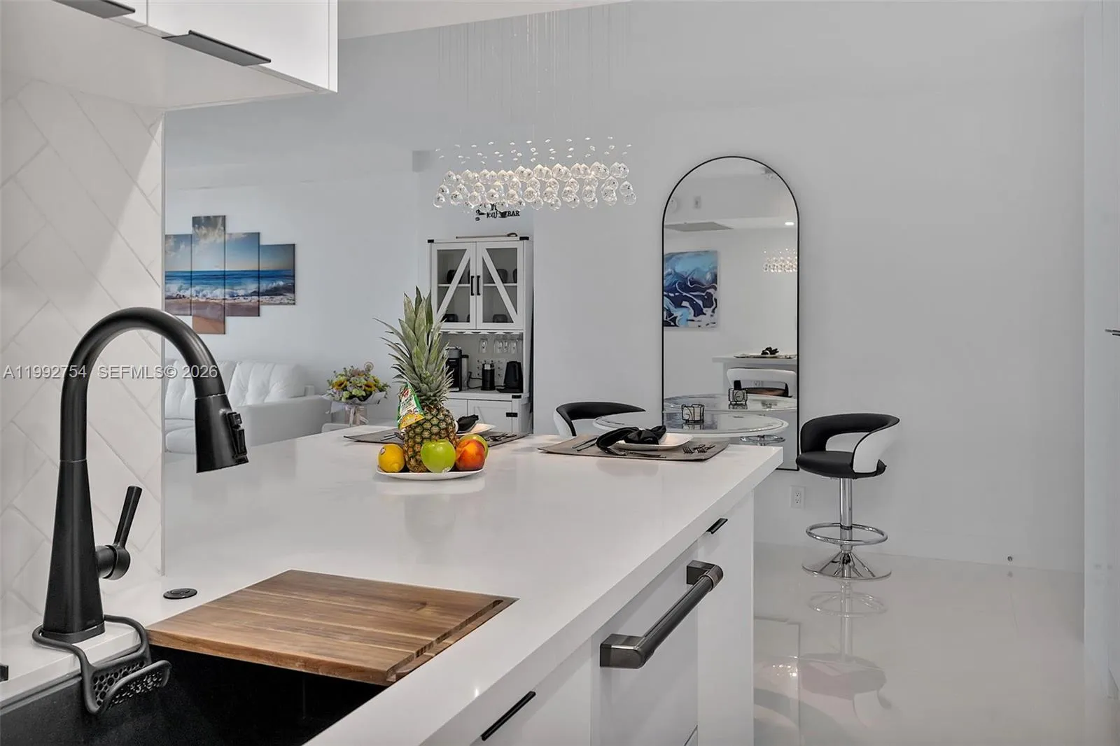 2501 S Ocean Dr 1515, Hollywood, Florida 33019, Hollywood, Florida 33019, 1 Bedroom Bedrooms, ,1 BathroomBathrooms,Residential Lease,For Rent,2501 S Ocean Dr 1515, Hollywood, Florida 33019,A11992754