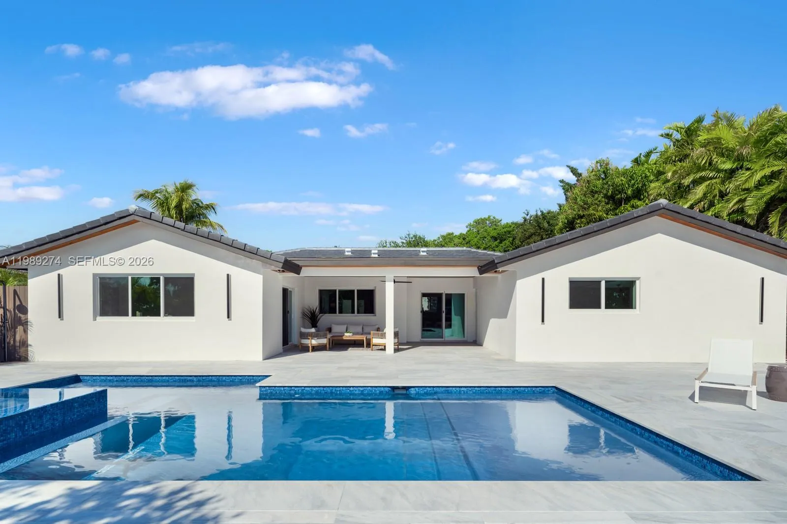 19721 Ne 23 Ave, Miami, Florida 33180, Miami, Florida 33180, 5 Bedrooms Bedrooms, ,4 BathroomsBathrooms,Residential,For Sale,19721 Ne 23 Ave, Miami, Florida 33180,A11989274