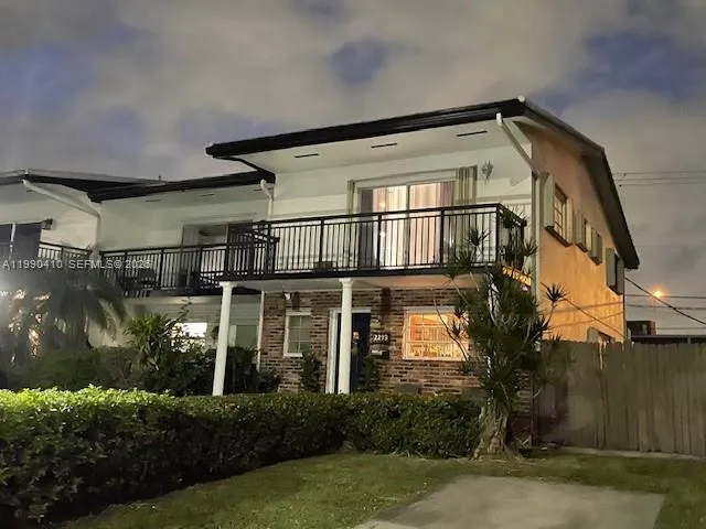 2293 Ne 122nd St 2293, North Miami, Florida 33181, North Miami, Florida 33181, 2 Bedrooms Bedrooms, ,2 BathroomsBathrooms,Residential,For Sale,2293 Ne 122nd St 2293, North Miami, Florida 33181,A11990410