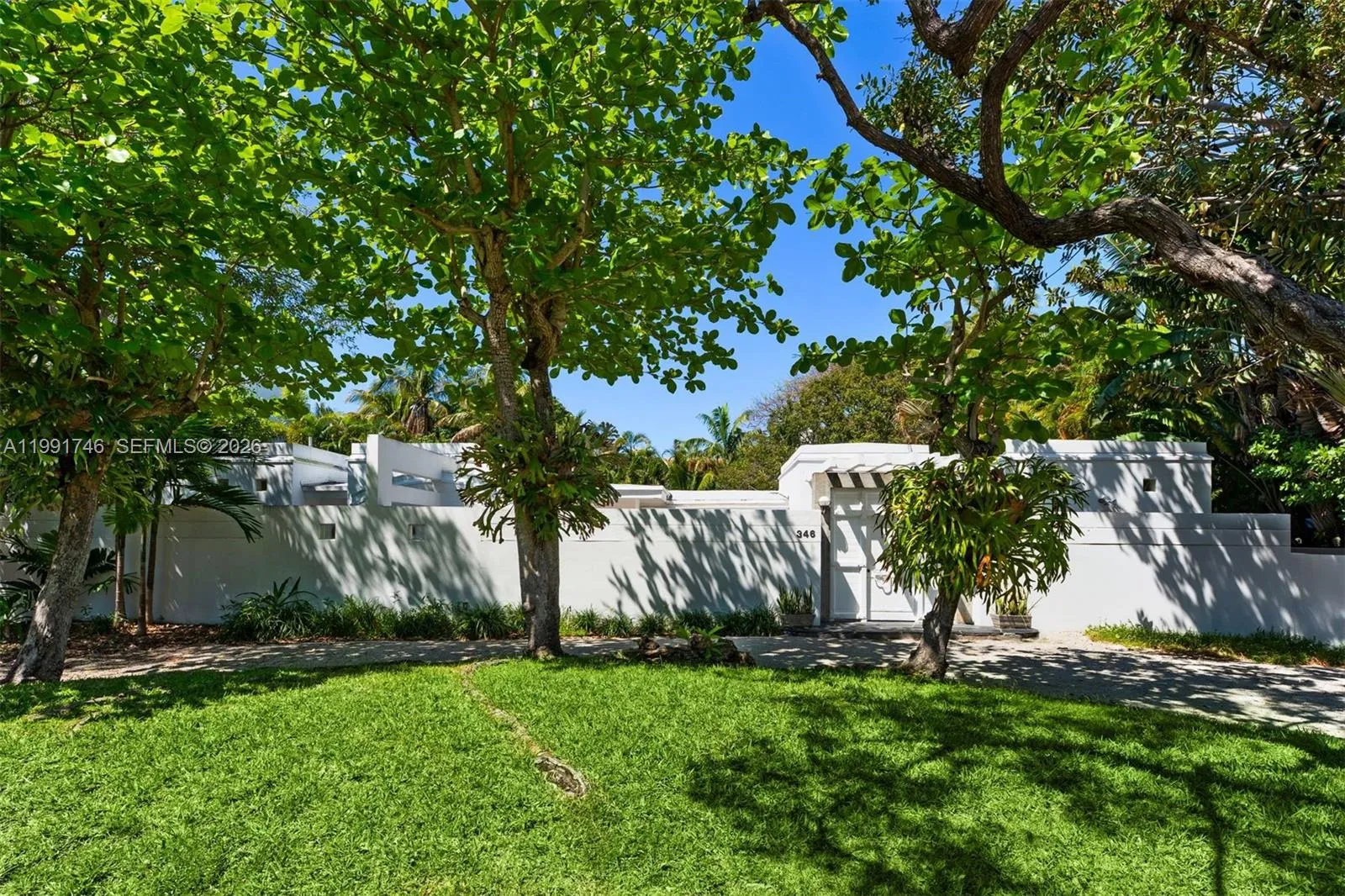 346 Gulf Road, Key Biscayne, Florida 33149, Key Biscayne, Florida 33149, 5 Bedrooms Bedrooms, ,4 BathroomsBathrooms,Residential,For Sale,346 Gulf Road, Key Biscayne, Florida 33149,A11991746