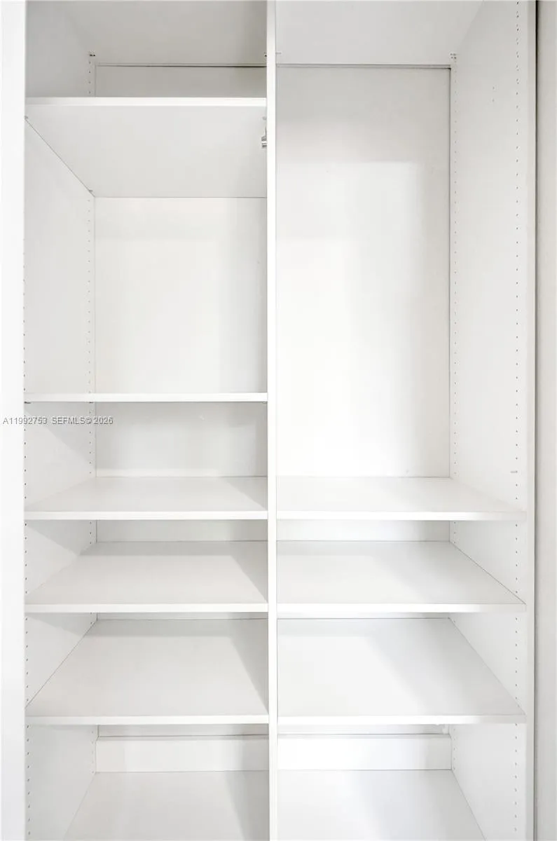 60 Ne 26th St 60, Wilton Manors, Florida 33305, Wilton Manors, Florida 33305, 3 Bedrooms Bedrooms, ,2 BathroomsBathrooms,Residential Lease,For Rent,60 Ne 26th St 60, Wilton Manors, Florida 33305,A11992753