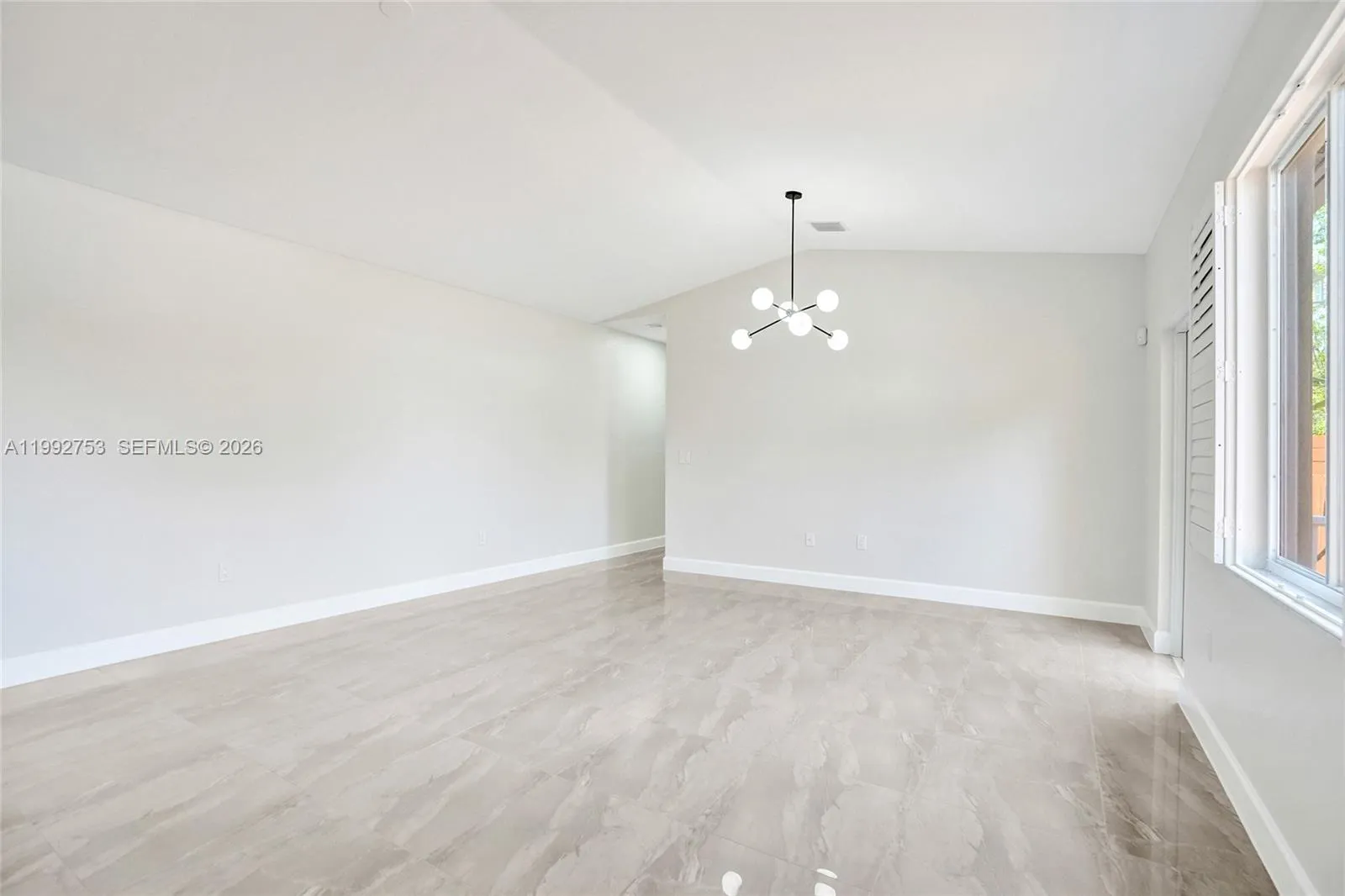 60 Ne 26th St 60, Wilton Manors, Florida 33305, Wilton Manors, Florida 33305, 3 Bedrooms Bedrooms, ,2 BathroomsBathrooms,Residential Lease,For Rent,60 Ne 26th St 60, Wilton Manors, Florida 33305,A11992753