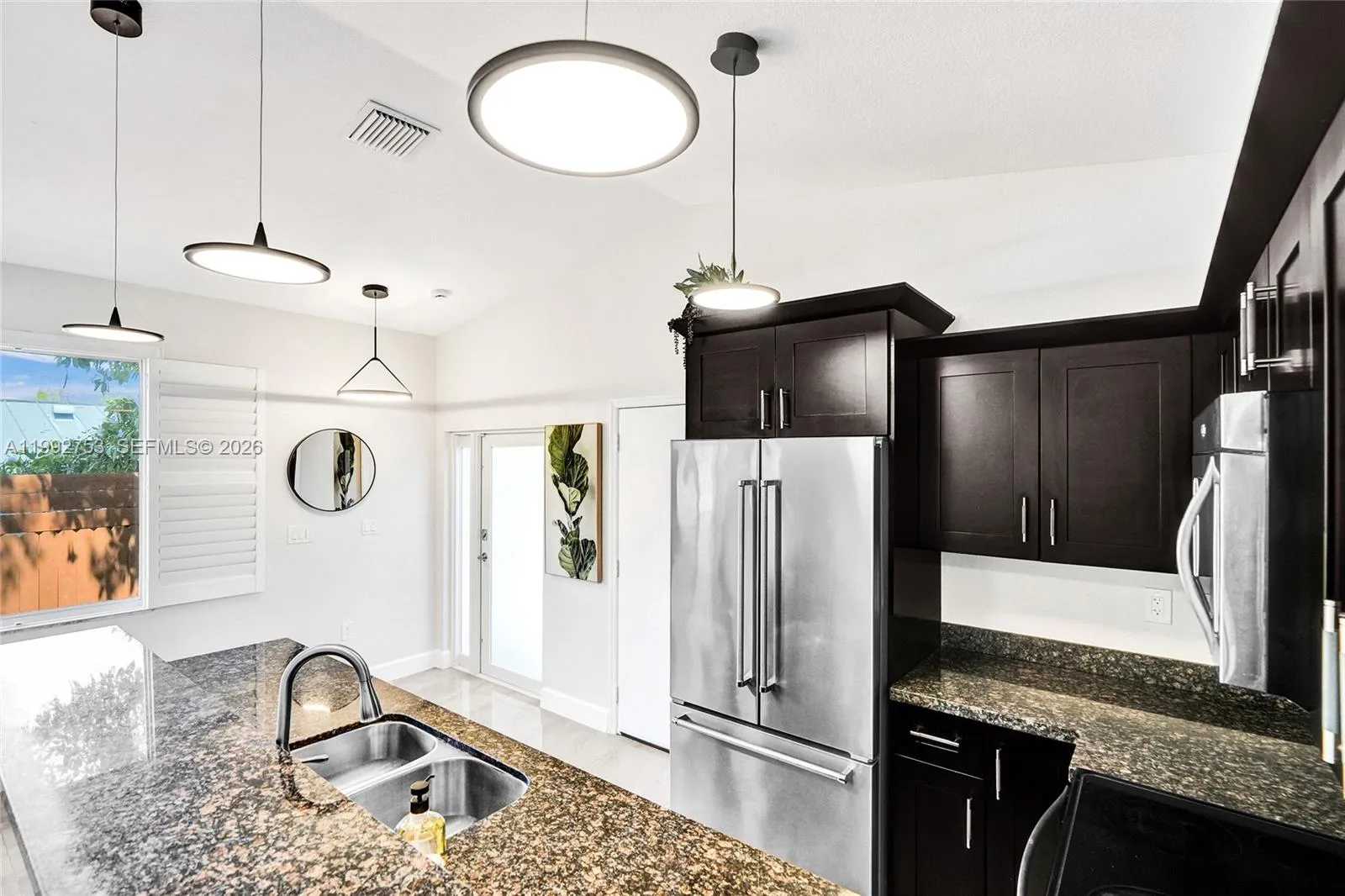 60 Ne 26th St 60, Wilton Manors, Florida 33305, Wilton Manors, Florida 33305, 3 Bedrooms Bedrooms, ,2 BathroomsBathrooms,Residential Lease,For Rent,60 Ne 26th St 60, Wilton Manors, Florida 33305,A11992753