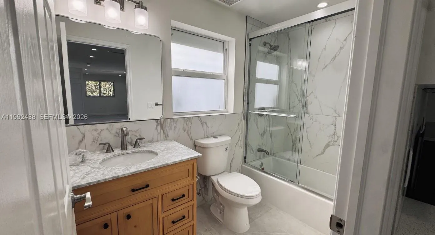 8440 Sw 107th St Gh, Miami, Florida 33156, Miami, Florida 33156, 2 Bedrooms Bedrooms, ,2 BathroomsBathrooms,Residential Lease,For Rent,8440 Sw 107th St Gh, Miami, Florida 33156,A11992438