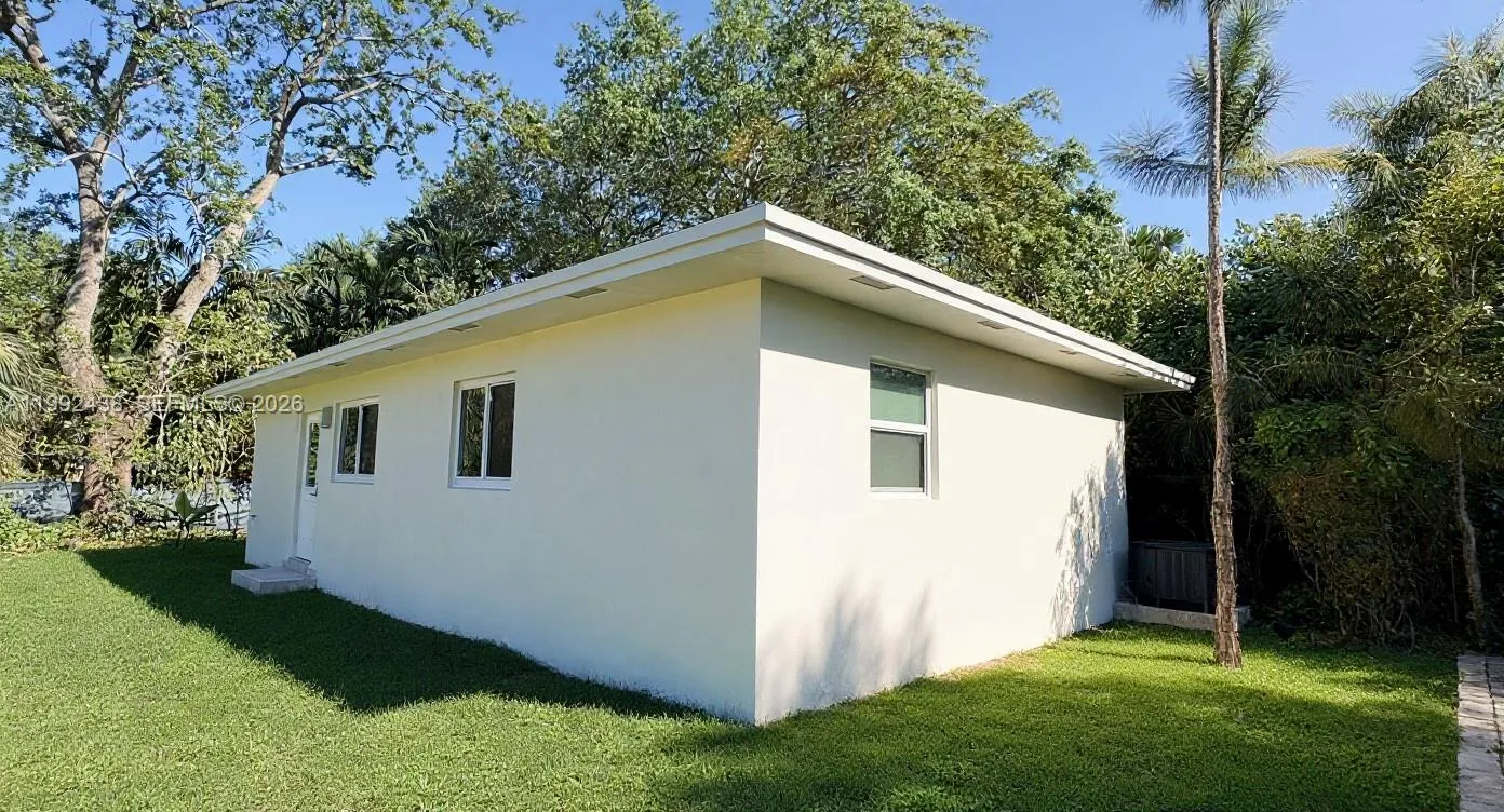 8440 Sw 107th St Gh, Miami, Florida 33156, Miami, Florida 33156, 2 Bedrooms Bedrooms, ,2 BathroomsBathrooms,Residential Lease,For Rent,8440 Sw 107th St Gh, Miami, Florida 33156,A11992438