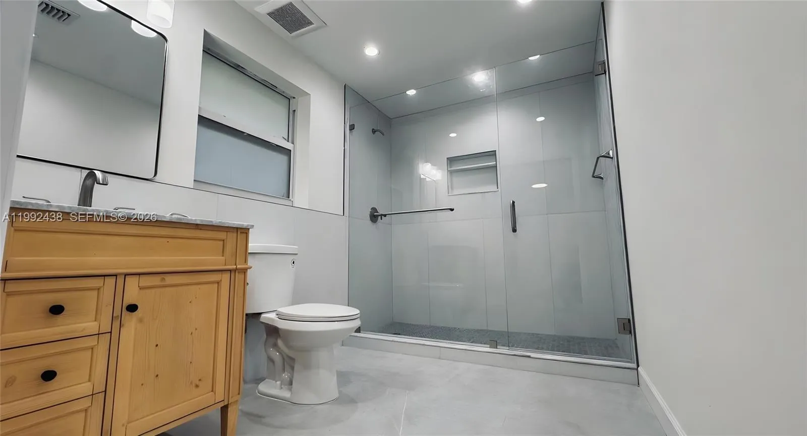8440 Sw 107th St Gh, Miami, Florida 33156, Miami, Florida 33156, 2 Bedrooms Bedrooms, ,2 BathroomsBathrooms,Residential Lease,For Rent,8440 Sw 107th St Gh, Miami, Florida 33156,A11992438