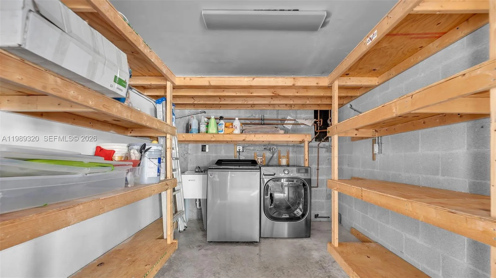 2900 Sw 92nd Ave 2900, Miami, Florida 33165, Miami, Florida 33165, 4 Bedrooms Bedrooms, ,2 BathroomsBathrooms,Residential Lease,For Rent,2900 Sw 92nd Ave 2900, Miami, Florida 33165,A11989320