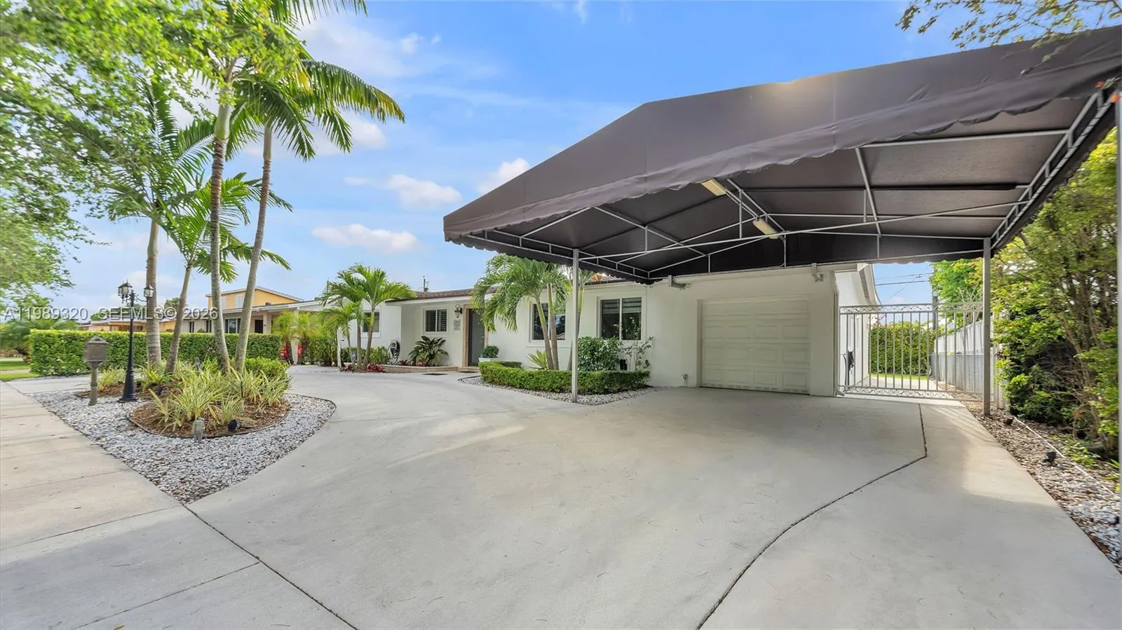 2900 Sw 92nd Ave 2900, Miami, Florida 33165, Miami, Florida 33165, 4 Bedrooms Bedrooms, ,2 BathroomsBathrooms,Residential Lease,For Rent,2900 Sw 92nd Ave 2900, Miami, Florida 33165,A11989320