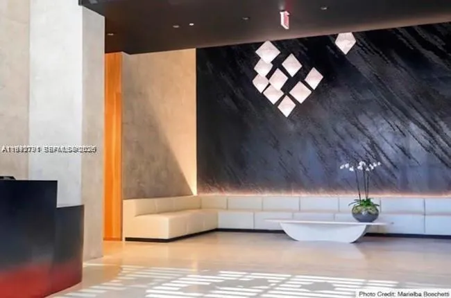 151 Se 1 3111, Miami, Florida 33131, Miami, Florida 33131, 2 Bedrooms Bedrooms, ,2 BathroomsBathrooms,Residential Lease,For Rent,151 Se 1 3111, Miami, Florida 33131,A11992791