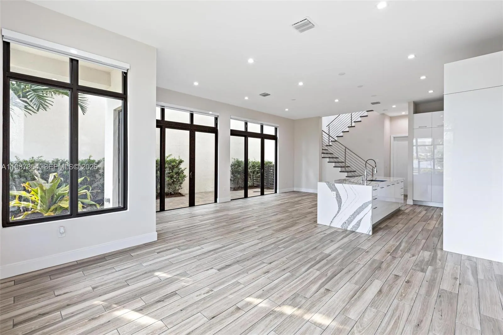 8225 Nw 43rd St, Doral, Florida 33166, Doral, Florida 33166, 4 Bedrooms Bedrooms, ,3 BathroomsBathrooms,Residential Lease,For Rent,8225 Nw 43rd St, Doral, Florida 33166,A11987354