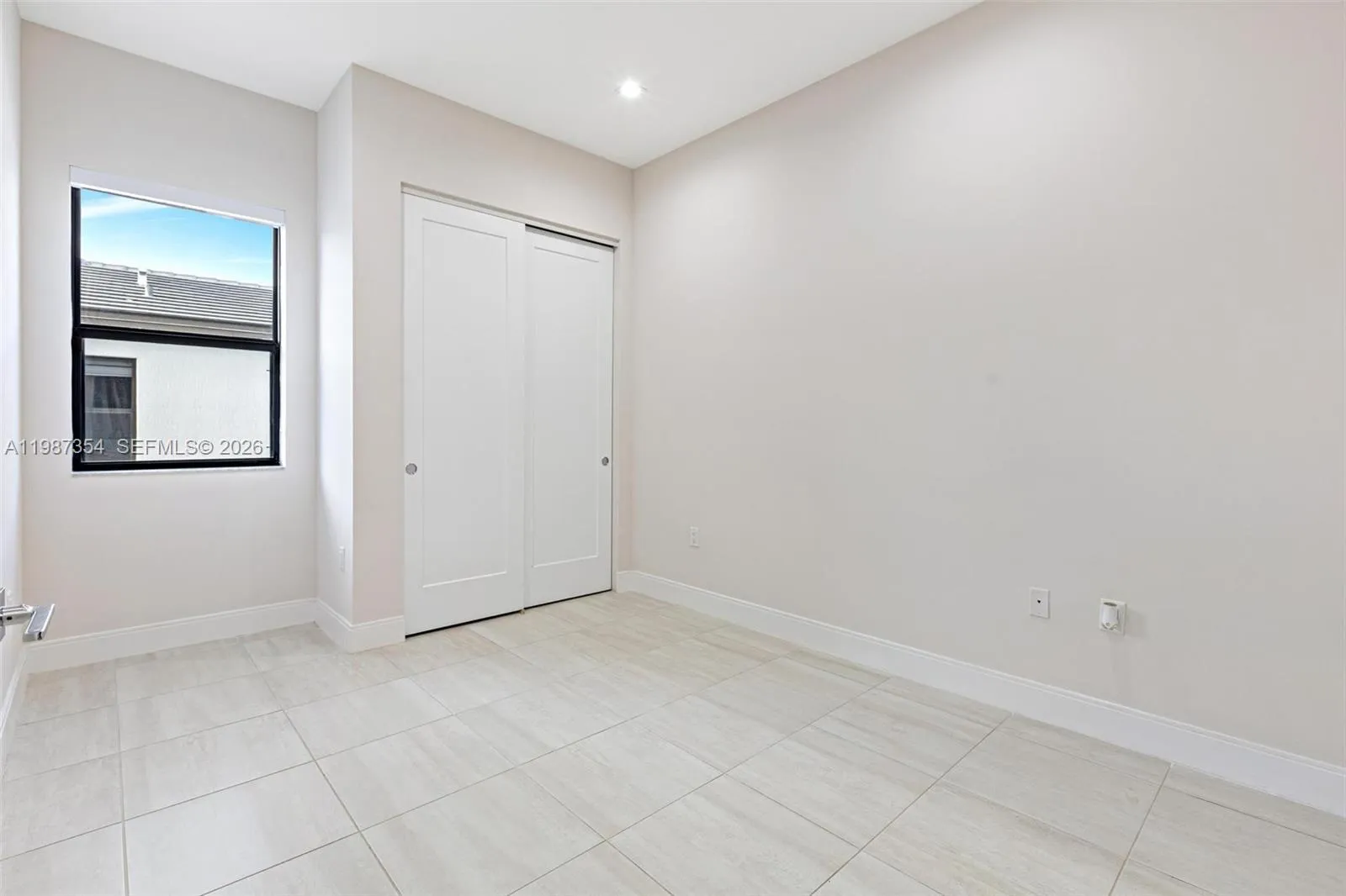 8225 Nw 43rd St, Doral, Florida 33166, Doral, Florida 33166, 4 Bedrooms Bedrooms, ,3 BathroomsBathrooms,Residential Lease,For Rent,8225 Nw 43rd St, Doral, Florida 33166,A11987354