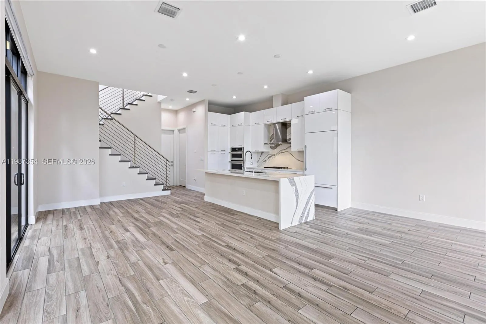 8225 Nw 43rd St, Doral, Florida 33166, Doral, Florida 33166, 4 Bedrooms Bedrooms, ,3 BathroomsBathrooms,Residential Lease,For Rent,8225 Nw 43rd St, Doral, Florida 33166,A11987354